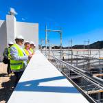 Ángela Hidalgo visita las obras de la futura residencia. / Junta de Andalucía.
