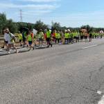 Manifestantes que han marchado hoy desde Porcuna hasta Cañete de las Torres. 