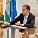 Pedro Cabrera, alcalde de Baeza, vuelve al Ayuntamiento tras más de tres meses recuperándose del accidente. / Ayuntamiento de Baeza.