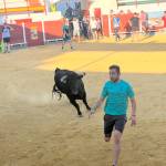 Los encierros en Navas de San Juan se desarrollaron con una gran afluencia de público que contribuye a mantener las costumbres de la tierra que le vio nacer. / Jason Moyano / Diario JAÉN.