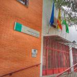  El IES Nuestra Señora de Alharilla, de Porcuna, es uno de los afectados por la falta de transporte escolar. Archivo.