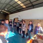 Imagen de archivo de una visita de la delegada de Empleo, Ana Mata, a un curso de Formación Profesional para el Empleo. / Junta de Andalucía. 