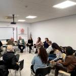 El candidato de IU Andalucía a la Presidencia de la Junta de Andalucía, Ernesto Alba, en la reunión de las plataformas en contra de la instalación de una veintena de plantas de biogás en Jaén. / Izquierda Unida Andalucía.