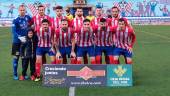 EQUIPO. Los jugadores titulares del Atlético Porcuna en el partido ante el Huétor Vega.