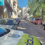 Un coche de la Policía Local de Cazorla, en una calle del municipio. Archivo.
