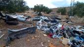 Chatarra en el olivar de Vaciacostales. / Policía Local de Jaén.