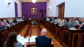 Vista general del Salón de Plenos del Ayuntamiento de Jaén durante la sesión correspondiente a este mes de octubre. / F. Gaitán / Diario JAÉN.