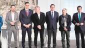 REUNIDOS. Imagen de archivo del Gobierno y de los agentes sociales. 