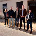 El diputado de Promoción y Turismo, Francisco Javier Lozano, junto al alcalde de este municipio, Francisco Ruiz. / Diputación de Jaén.