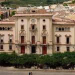 Fachada del Ayuntamiento de Jaén. Archivo.