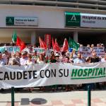 Manifestación en el Hospital de Alta Resolución de Alcaudete. 