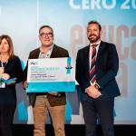Entrega del galardón al colegio SAFA de Linares.
