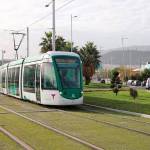 Imagen del tranvía de Jaén circulando en pruebas. 