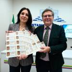 Presentación del número 41.935, que juegan todos los vecinos de Linares en la Lotería de Navidad. / Ayuntamiento de Linares.