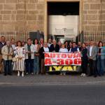 Candidatos del PSOE de Córdoba y Jaén apoyan en el Parlamento andaluz a la plataforma que reclama la conversión en autovía de la A-306. / PSOE.