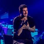 Melendi, en un concierto en el WiZink Center. / Ricardo Rubio / Europa Press.