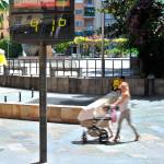 Transeúnte por el centro de la ciudad. / Diario JAÉN.