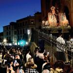 Recogimiento de la Cofradía Hermandad de Nazaret, de Nuestra Madre y Señora de las Lágrimas y San Nicolás de Bari, y la Penitencial del Cristo de la Noche Oscura.. / Fotografías: Jesús Delgado.