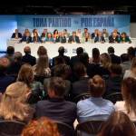 El presidente del PP, Alberto Núñez Fiejóo, preside la reunión de la Junta Nacional del Partido Popular en Madrid. / Eduardo Parra / Europa Press.