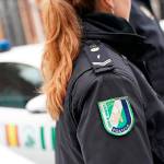 Imagen de archivo de una agente de la Unidad Adscrita de Policía Nacional. / Junta de Andalucía.