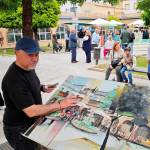 Uno de los participantes del Certamen Internacional de Pintura Rápida “Villa de Castellar”. / Diario JAÉN.