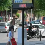 Imagen de archivo de un termómetro de la capital. / Agustín Muñoz / Diario JAÉN.
