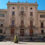 Fachada del Ayuntamiento de Jaén. Archivo.