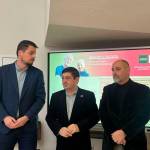 Francisco Javier Lozano, Francisco Reyes y Vicente Ruiz durante la presentación de UNED Sénior. / Diputación de Jaén.