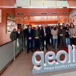 Francisco Reyes se reúne con representantes de empresas de Geolit. / Diputación de Jaén.