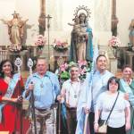 Miembros de la Hermandad de la Virgen del Rosario. / Francisco J. Marín / Diario JAÉN.