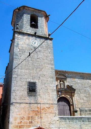 <i>Alzado de la torre rematada por el campanario.</i>