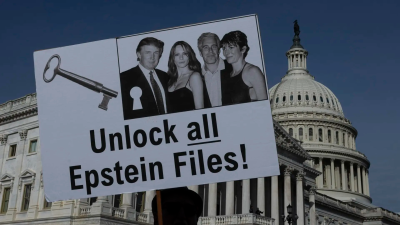 Imagen de archivo de protestas por la publicación de los archivos de Epstein. / Mehmet Eser / Europa Press.