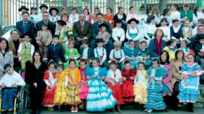 Alumnos del colegio de Educación Infantil y Primaria José Yanguas Messía de Escañuela. / Archivo Histórico de Diario JAÉN.