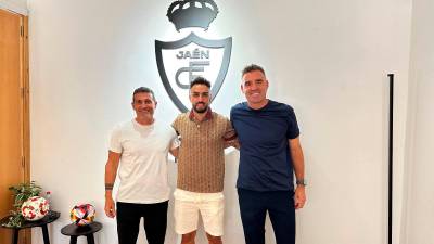 Manuel Chumilla, Alberto Bernardo y Fran Anera. / Real Jaén. 