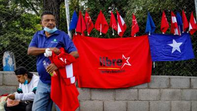 Imagen de archivo de un vendedor de banderas, en Tegucigalpa, Honduras. / Camilo Freedman / Europa Press.