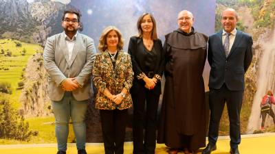 Presentación de la incorporación de Úbeda al proyecto Ciudad Amiga de Huellas de Teresa. / Ayuntamiento de Úbeda. 
