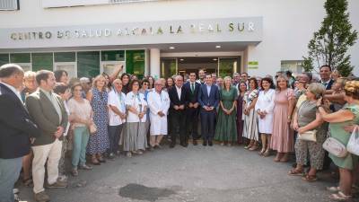 Jesús Estrella, Marino Aguilera, Juanma Moreno y Rocío Hernández, en la inauguración del nuevo centro. / Junta de Andalucía. 