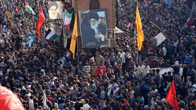 Musulmanes chiítas protestan en India contra la muerte de Ali Jamenei tras el ataque de Estados Unidos e Israel. / Basit Zargar / ZUMA / Europa Press.