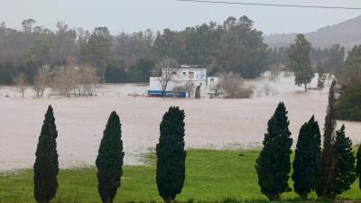 Imágenes del operativo de alerta activado en Jerez de la Frontera (Cádiz). / Europa Press.