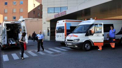 Fotografía de Archivo del acceso al servicio de Urgencias del Hospital Universitario de Jaén. / Agustín Muñoz / Diario JAÉN.