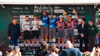 Podio masculino de la Andalucía Bike Race. / Daniel Vázquez.