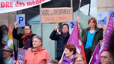 Protestas a favor de la Justicia y las víctimas del caso del cirujano Joel Le Scouarnec. Archivo.