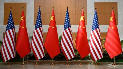 Imagen de archivo de banderas de China y Estados Unidos. / Xinhua / Contacto / Europa Press. 