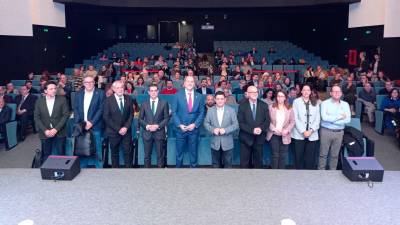 De izquierda a derecha: Juan Martínez, Juan Manuel de Faramiñán, Sergio Berrios, Fernando Planelles, Nicolás Ruiz, Francisco Reyes, Manuel Fernández, África Colomo, Ana Mata y Sebastián Quirós. / Fran Miranda.