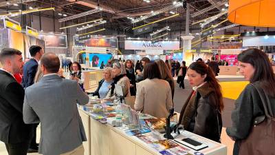 Visitantes a la feria en el estand de Jaén, en la presenta edición. / Diario JAÉN. 