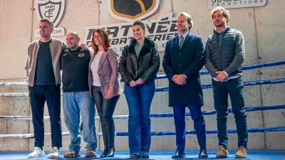 Fran Anera, Raúl Buendía, África Colomo, Beatriz López, Juan Manuel Mata y Jota Sánchez.