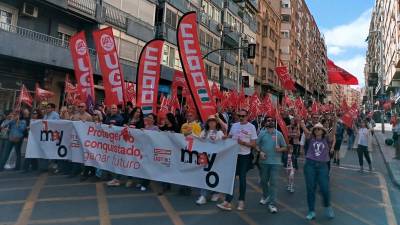 Manifestación del 1 de mayo del año pasado, a su paso por la Avenida de Madrid. / Diario JAÉN.