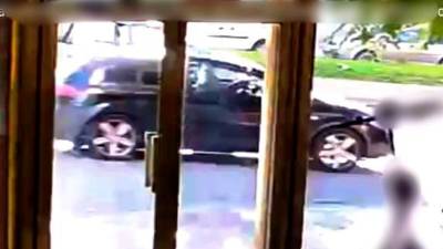 Vehículo que atropelló al peatón. / Policía Local Jaén. 