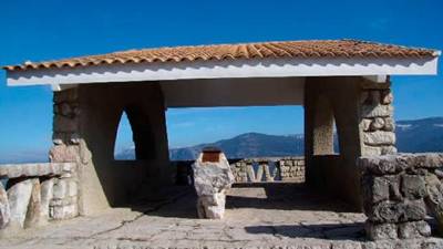 Vista general del Mirador del Puerto de Las Palomas en La Iruela.