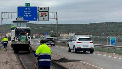 Arreglos en la A-4, a 16 de febrero. / Óscar Puente.